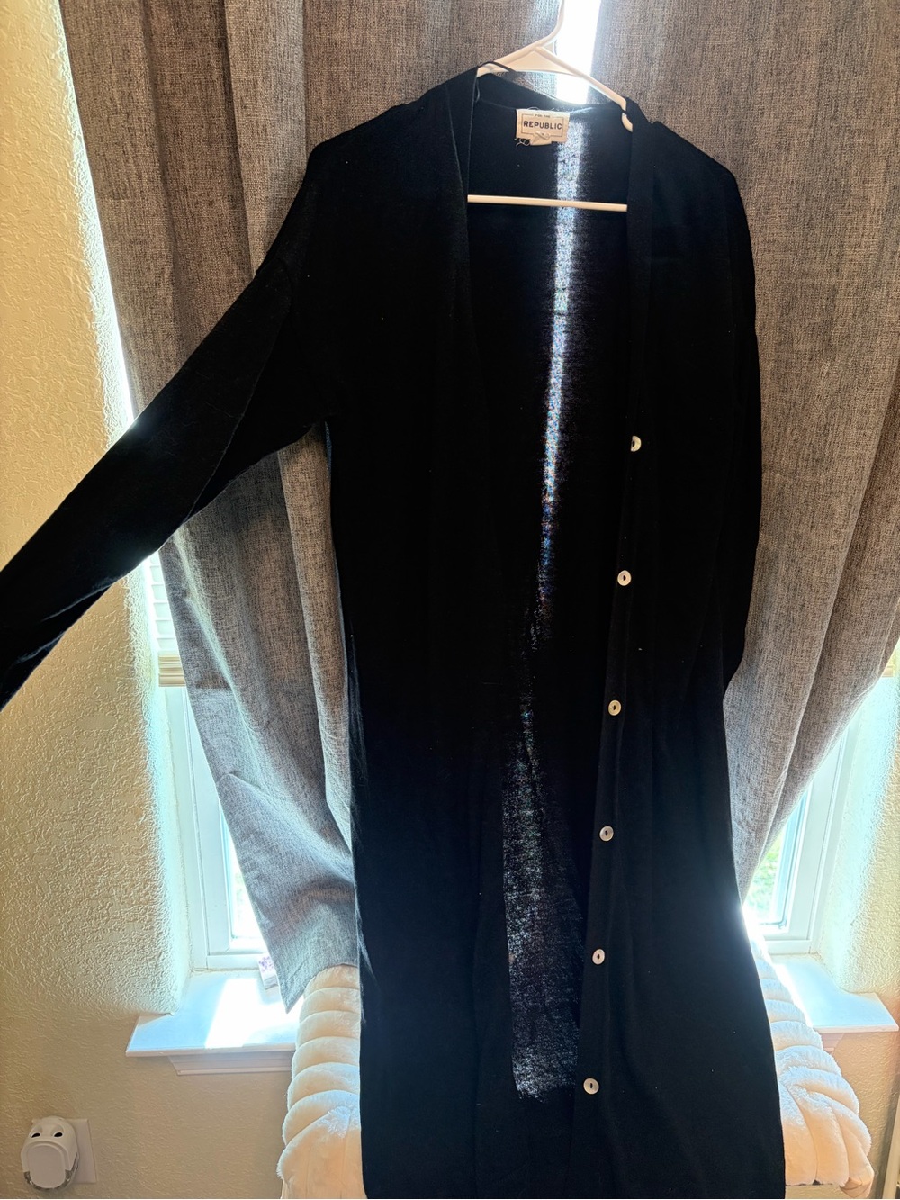 For The Republic Black Longline Button-Front Cardigan